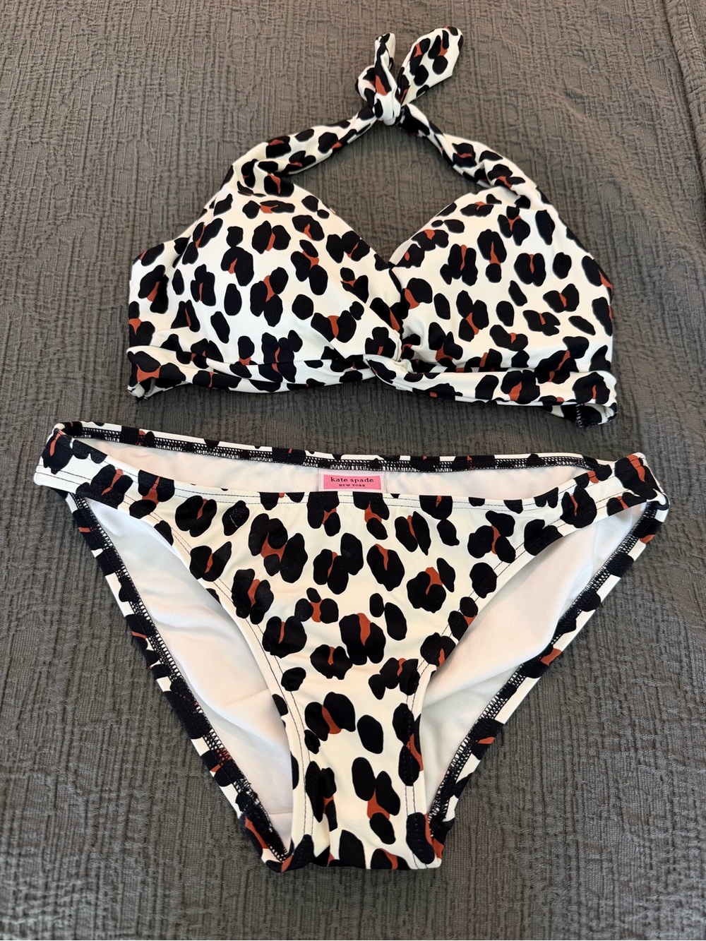 Cute kate spade Leopard 🐆 Animal Print Halter Bikini Set White Black Like New